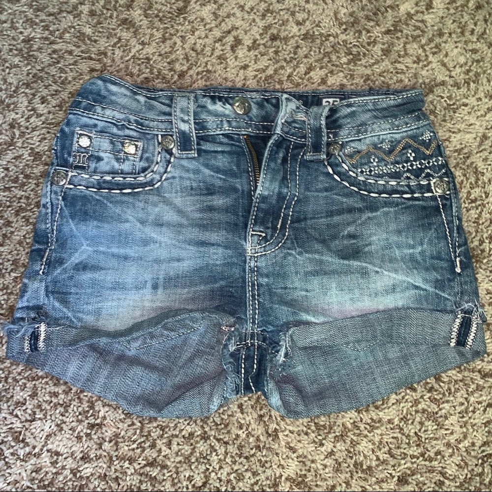 Miss Me shorts size 25